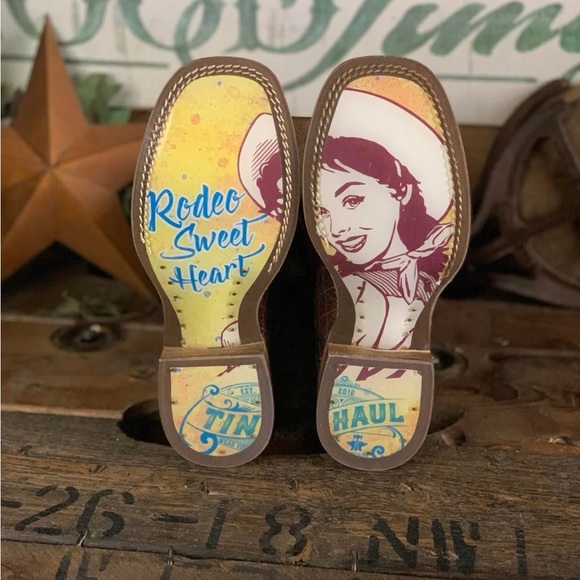 NWT Tin Haul Women's Purple and Brown Boots - Picture 2 of 14